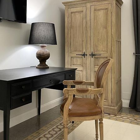 Dimora Borghese “Whitaker” Apartment Palermo Exterior foto